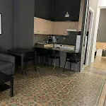 Urban Center شقة *
