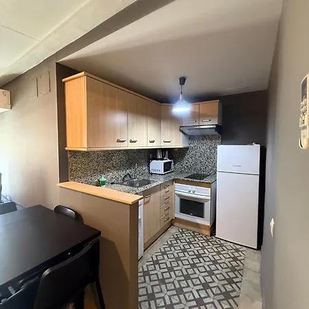 Urban Center דירה טראגונה